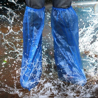 idndeo desechable larga cubierta de zapatos con banda de goma desechable cubiertas de zapatos azul zapatos de lluvia y botas cubierta de plástico largo cubierta de zapatos transparente impermeable antideslizante overshoe para mujeres hombres botas de agua