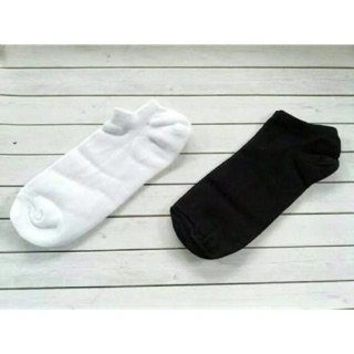 Calcetines de tobillo blanco y negro