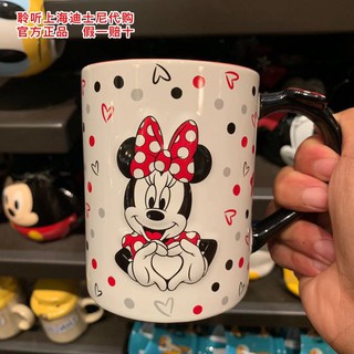 Shanghai Disney Compra doméstica Mickey Mouse Minnie Heart Taza de dibujos animados Taza de cerámica Taza para beber