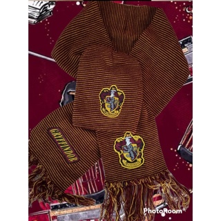 Bufandas tejidas y bordadas de Harry Potter (1)