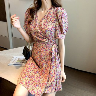 Floral manga corta vestido de cuello en V verano elegante falda corta delgada