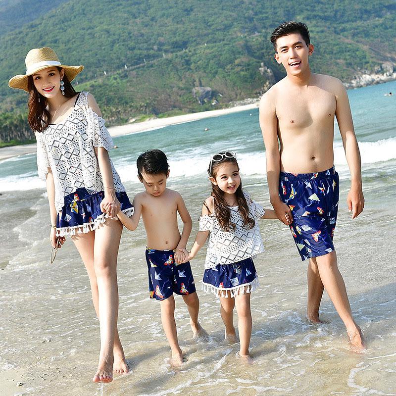 Madre hija Bikini cubrir ropa de playa padre hijo pantalones cortos familia traje de baño