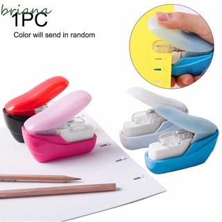 BRIANA conveniente Mini grapadora de Color aleatorio libro de papel grapling grapadora portátil fácil 1pc suministros de oficina papelería escolar sin grapas