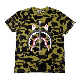 Nuevos llegados Bape tiburón camuflaje hombres mujeres impresión Casual manga corta t-shirt
