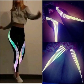 Pantalones de yoga de fitness europeos y americanos, tiras reflectantes para mujeres, impresión láser, mallas deportivas delgadas para correr por la noche