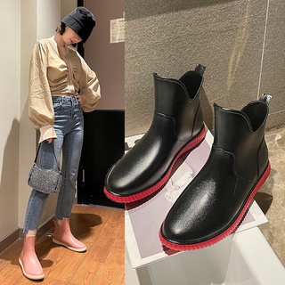 [Spot] Hermosa botas de lluvia de las mujeres de suela suave tubo corto zapatos de agua de verano estilo de moda exterior botas de lluvia niñas nuevos antideslizantes zapatos de goma de cocina