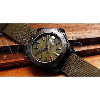 [Senge No. 3 shop] el nuevo guapo verde ejército Original TAGheuer TAGheuer competición serie de buceo reloj mecánico