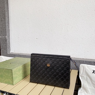 Gucci Men's Clutch Business Casual Handbag(With box)