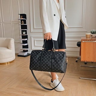 Ready stock LV Louis Vuitton Travel Bags High quality fashion handbag luggage bag shoulder bag messenger bag For Women (4)