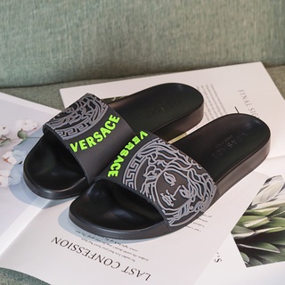 Versace Zapatillas para hombre Sandalias informales clásicas de moda Zapatillas de playa multifuncionales para hombre de alta calidad