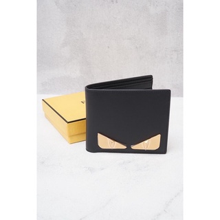 Fendi bolso Bugs Monster Bi-Fold cartera en negro con ojos de Metal dorado