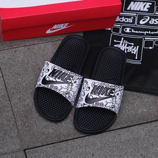 Nike ORIGINAL SLOP sandalias BENASI negro blanco MOTIF (1)