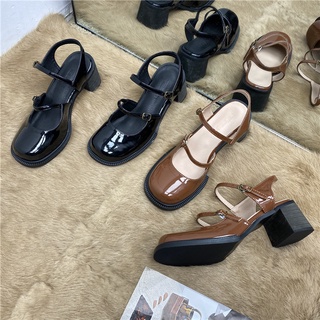 Primavera 2021 nuevo estilo universitario retro zapatos de cuero pequeños japoneses tacón grueso de mujer Mary Jane sandalias de charol de tacón alto