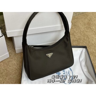 Prada Black Nylon Shoulder Bag Women's Armpit Bag Mini Handbag 22*13cm