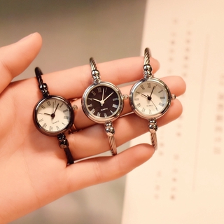 Reloj de pulsera vintage compacto impermeable estudiante moda relojes Retro salvaje fresco apertura mujeres reloj