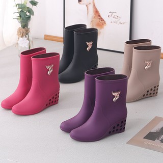 [promoción] botas de lluvia para mujeres adultas de tubo medio zapatos de agua de las mujeres de moda botas de lluvia antideslizante ligero cuñas botas de lluvia coreano botas impermeables