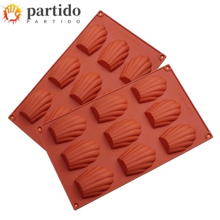 PARTIDO 2PCS Silicona Madeleine Pan Antiadherente 9 cavidad Molde de torta Mini Bandeja de hornear Rojo ladrillo Galleta Forma de concha