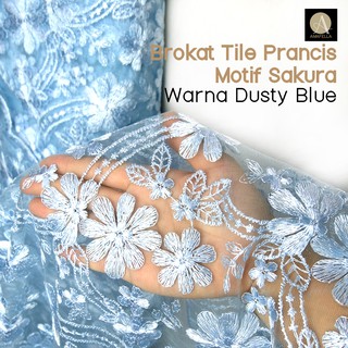 1/2 metro francés azulejo brocado Material de tela Javanese blusa Sakura polvoriento azul motivo