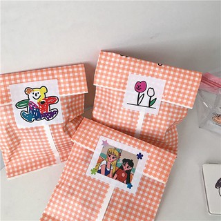 Tas Kertas Tempat Permen Motif Kotak-Kotak Model Korea / Simple Untuk Hadiah (4)