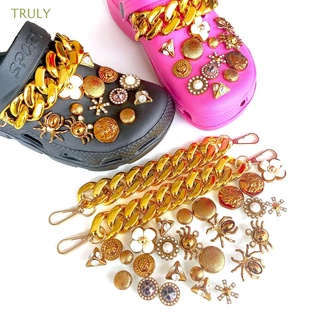TRULY Moda Encantos de zapatos brillantes Mujeres niñas Encantos de zapatos de cristal de diamantes Decoraciones de zapatos Cadenas de encanto de zapatos para mujeres Sandalias de zapato en forma Bonito regalo Charms de zapatos de oro