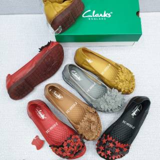 Clarks Natural Flower Flats - clarks zapatos planos