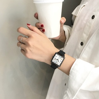 Korean style watch female student Korean version of simple chic square retro ins casual atmosphere belt quartz watch