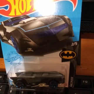 the Batman Batmobile Hotwheels