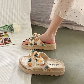 Sandalias y zapatillas de las mujeres de verano desgaste ins marea moda pastel esponja suela gruesa zapatos de playa