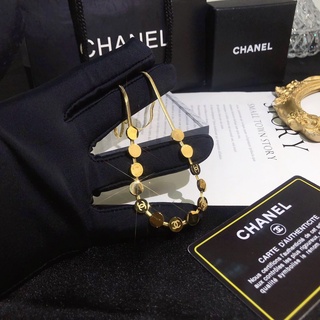 Chanel collar Redondo De acero De titanio para mujer con doble Marca C (5)