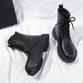 Dr. Martens botas mujer estilo británico2021Otoño e Invierno nuevas botas de moto negras y gruesas con cordones para estudiantes botas calientes de Internet