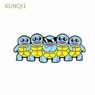 KUNQI1 Anime Placa de tortuga Dibujos animados Solapa Broche Mochila de abrigo y sombrero Regalos para mujeres y niños Animal Adorable Pokemon Aguja de esmalte Joyería/Multicolor