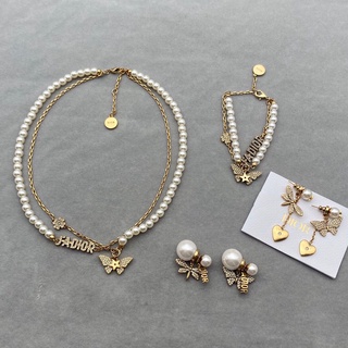 alta calidad imagen real accesorios de moda dior collar pendientes mano nueva oro de doble capa perla mariposa letra refinación (2)