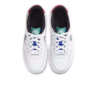 【Rápido crecimiento al contado】Nike Air Force 1 tenis deportivos blancos bajos (Gs) con suela Plana Para hombre y mujer (1)