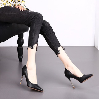 2021Primavera nuevo Instafamous Metal puntiagudos negro tacones altos de las mujeres de boca baja Stiletto tacones de moda todo-juego zapatos de las mujeres (3)