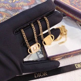 2021 nueva moda letra D collar para las mujeres moda acero inoxidable lujoso collar de oro accesorios femeninos