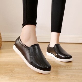 Ventas calientes zapatos de agua de las mujeres de tubo corto antideslizante nueva coreana de la moda botas de lluvia de trabajo zapatos de goma de cocina impermeable poco profunda boca de corte bajo botas de lluvia de las mujeres (8)