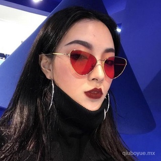Feng Fan gafas similares Ojo de gato rojo transparente triángulo estrella e Internet celebridad personalidad vanguardia europeo americano gafas de sol Harajuku