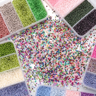 Juego de cuentas de semillas de abalorios de vidrio con dijes coloridos para collar de bricolaje, accesorios de moda de perlas pequeñas, juego de joyas (2 mm, 9000 piezas / juego) (1)