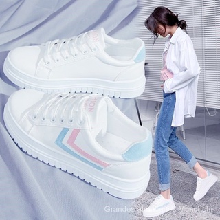 2021Nuevos zapatos a juego de estilo coreano para mujerinsHarajuku estilo blanco zapatos femeninos estudiante deportes Casual zapatos de Skateboard plano