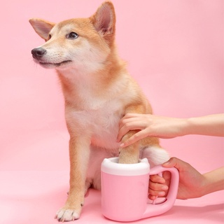 Portátil mascota perro pata limpiador taza para perro y perro lodo limpieza de la pata peinado cómodo cepillo de silicona