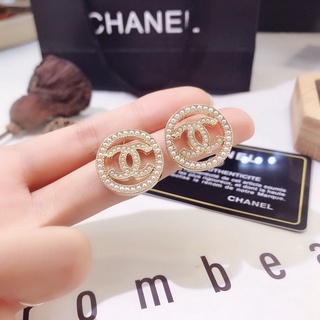 Chanel aretes/pendientes redondos con perla/doble C para mujer