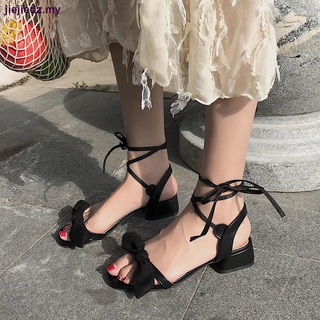 2021 verano nueva moda sandalias de dedo abierto arco de las mujeres zapatos de cruz correas de tacón medio grueso sandalias de tacón de las mujeres