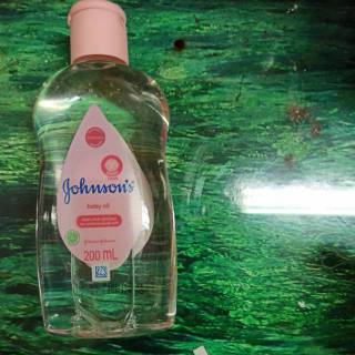 Aceite JOHNSON 200ML aceite de bebé