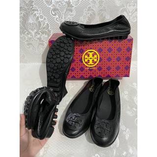 Toryy Burchh Full cuero negro zapatos