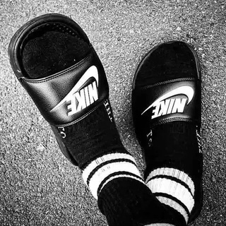 Nike% hombres y mujeres zapatillas Mandarin pato marea marca antideslizante zapatillas deportivas sandalias de Velcro (6)