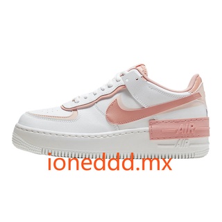 Zapatos para correr Nike Wmns Air Force 1 Shadow unisex unisex blancos/lavados Coral-Pink