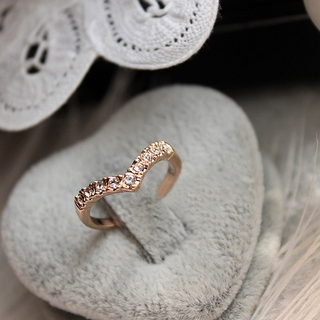 Versión coreana del clásico anillo de diseñovunique diamante Pinky al comienzo del anillo de dedo pequeño accesorios