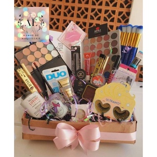 Caja de regalo para este 14 de febrero/Kit de maquillaje/Kit de skin care/Regalo para novia (1)
