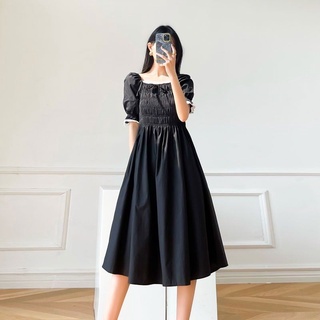 Vestido negro de verano estilo Hepburn francés2021Nuevo temperamento cintura-controlado nicho de adelgazamiento cuadrado cuello Puff manga vestido