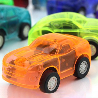Mini Color caramelo volver al poder coche transparente pequeños juguetes de plástico divertidos niños juguete Color aleatorio